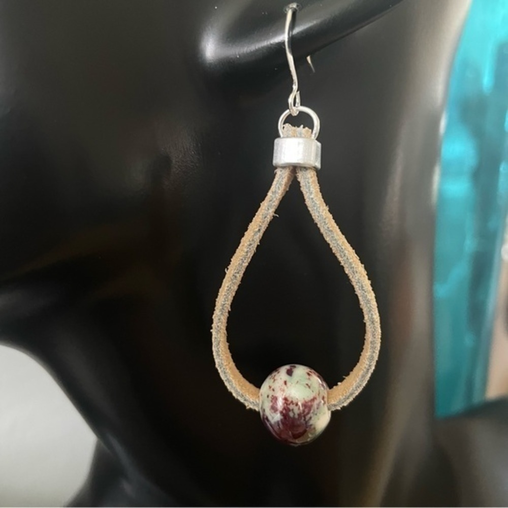 2/$29 Teardrop Hoop Earrings Leather Ceramic Red White Bead Tan HandCrafted - Picture 3 of 3